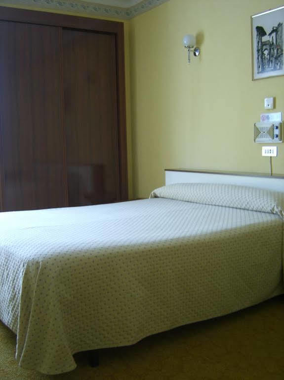 Hotel Puente De Los Santos Tapia De Casariego Exteriér fotografie